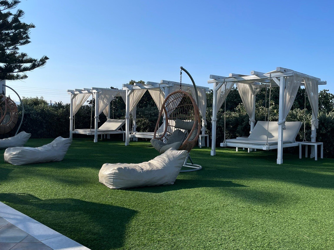 Birikos Hotel Studios & Apartment主图