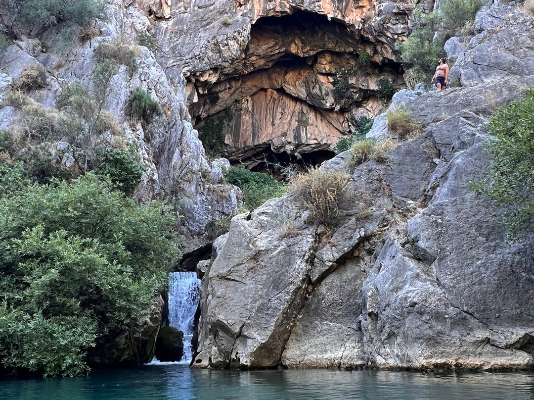 Eco-Hotel Cueva del Gato主图