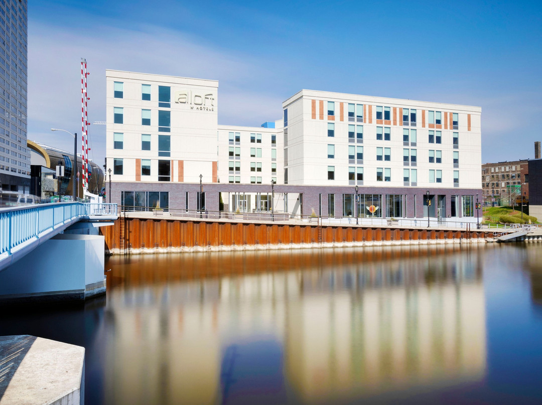 Aloft Milwaukee Downtown