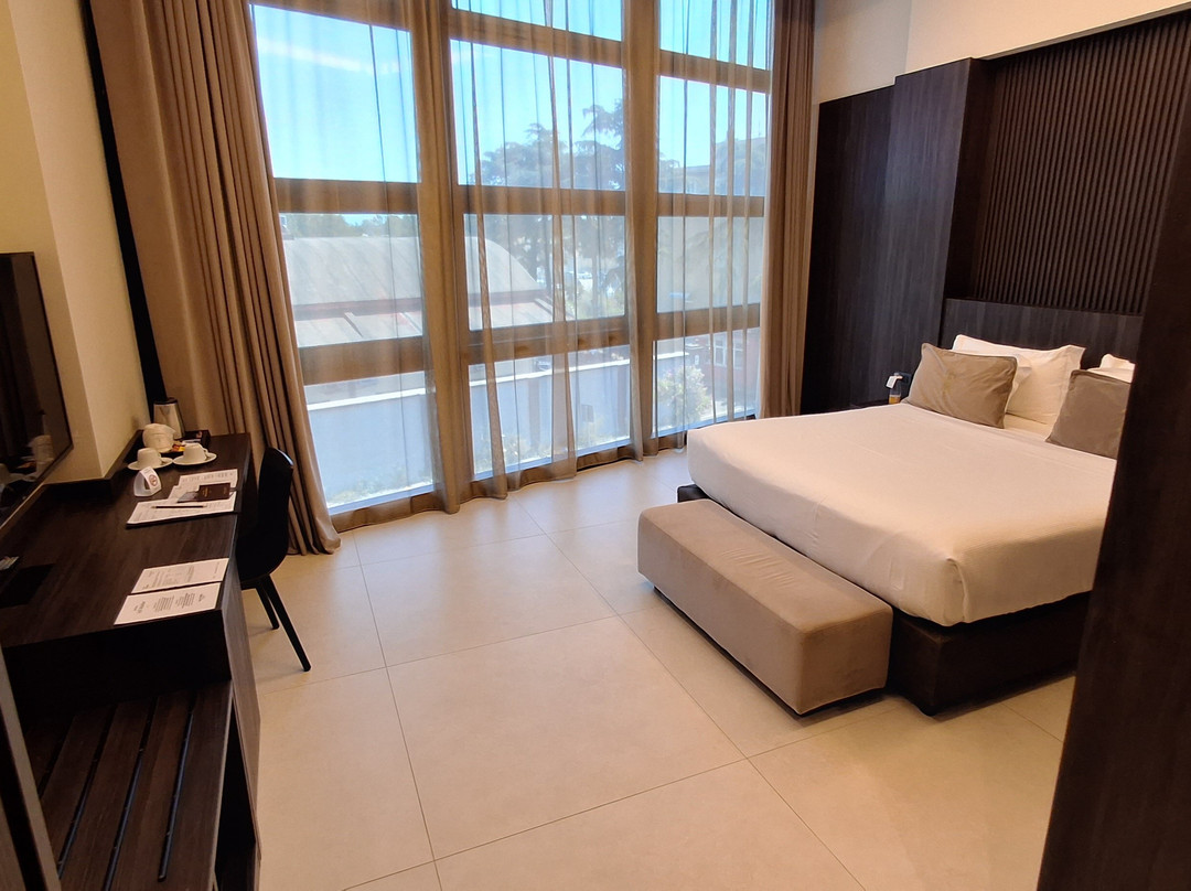 Gold Tower Lifestyle Hotel主图