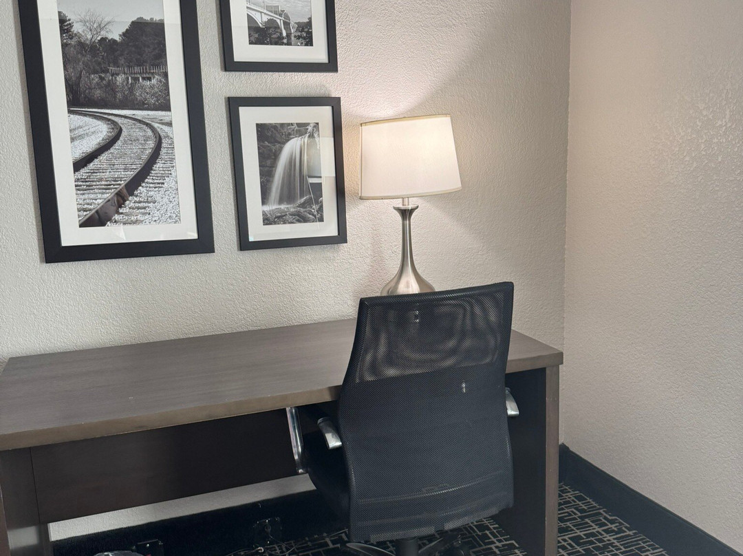 La Quinta Inn & Suites by Wyndham Chattanooga - East Ridge主图