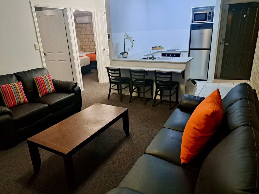 大分水岭村汽车旅馆主图