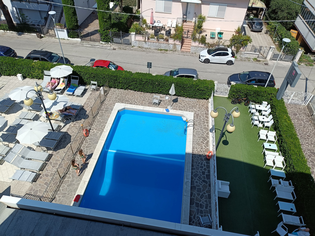 Hotel Clitunno主图