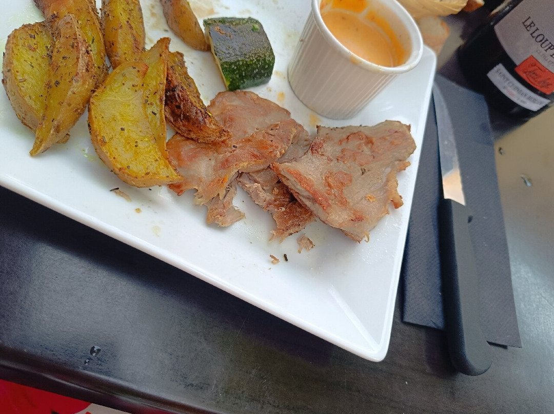Babeau-Bouldoux餐馆和美食-Le Village