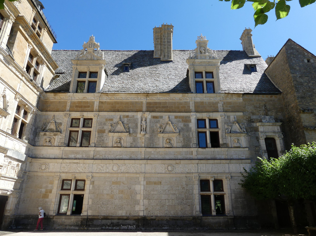 Chateau de Montal-Saint-Jean-Lespinasse必去景点