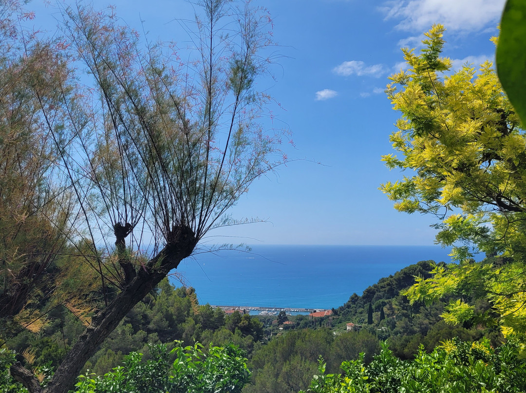 Maison Gannac-芒通必去景点