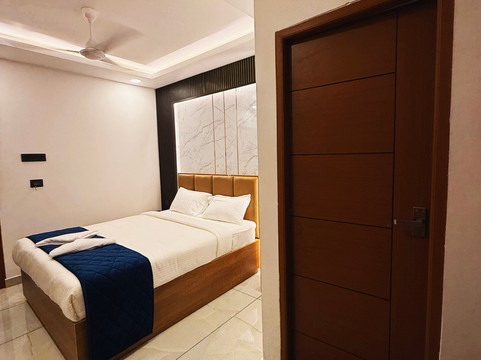 Pepper Coast Luxury Business Hotel