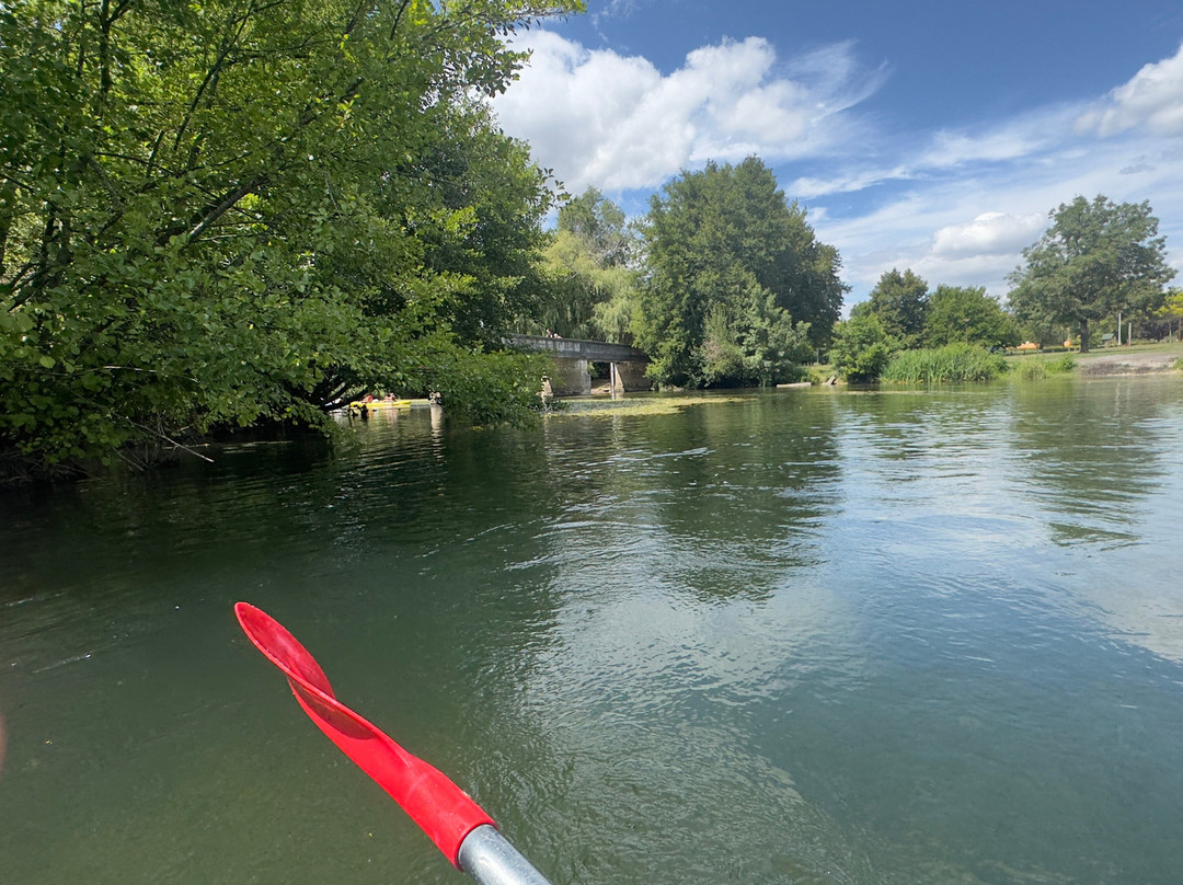 Canoes Riberac-Villetoureix必去景点