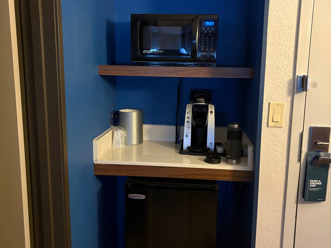 Holiday Inn Express Milwaukee-West Medical Center by IHG主图