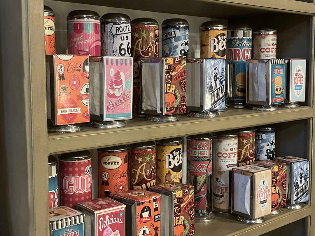 Garage Sale-Pedreira必去景点