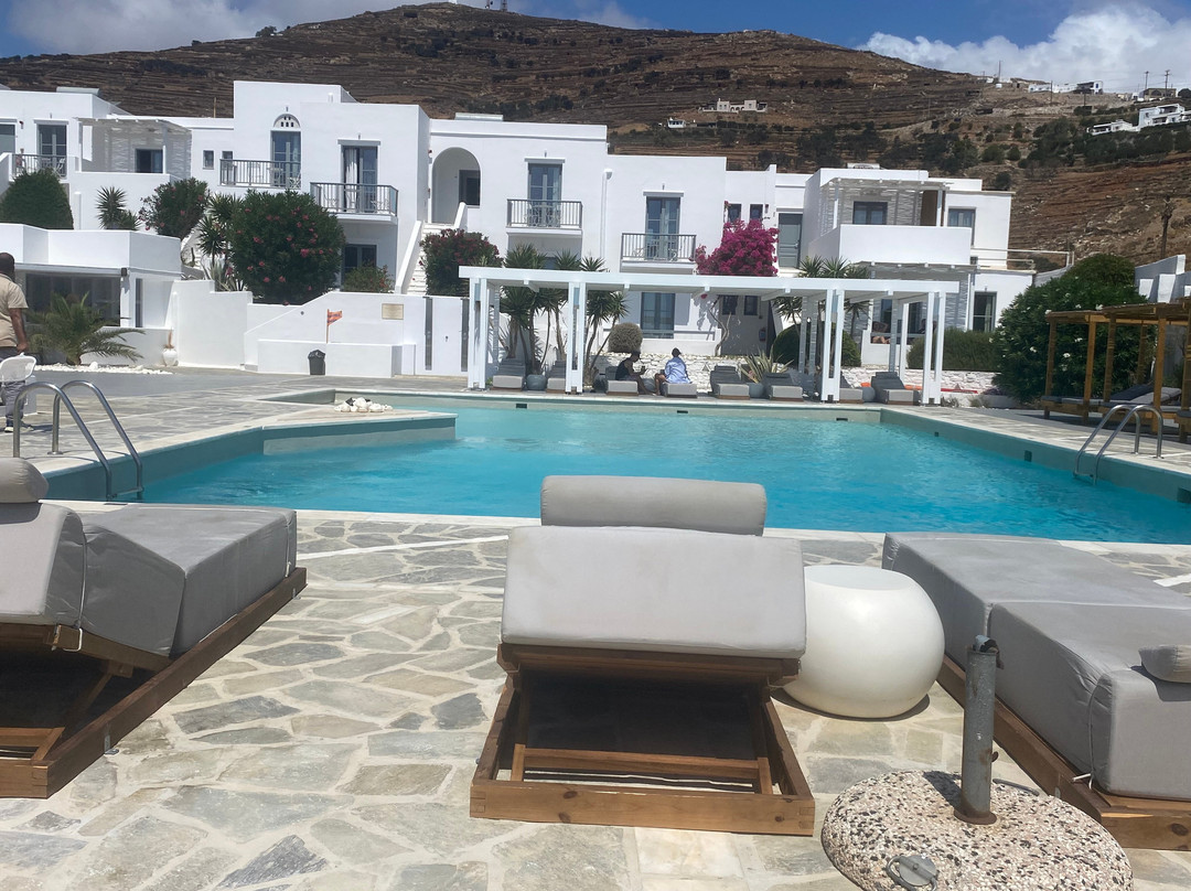 Mr & Mrs White Tinos Hotel主图