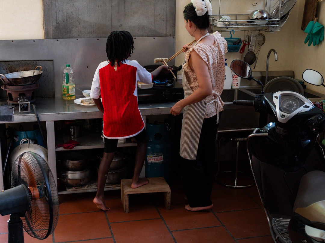Manh's Farm Tour and Homestay Cooking Class in Hanoi-河内必去景点