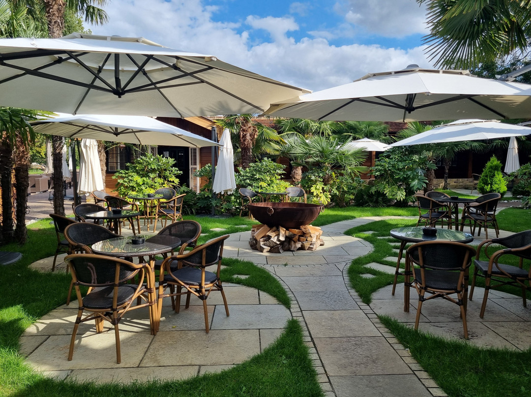 Crazy Bear Stadhampton主图