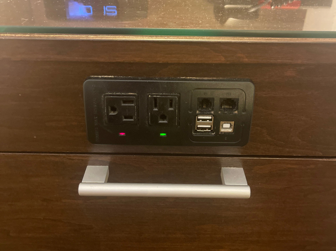 Radisson Hotel & Conference Center Rockford主图