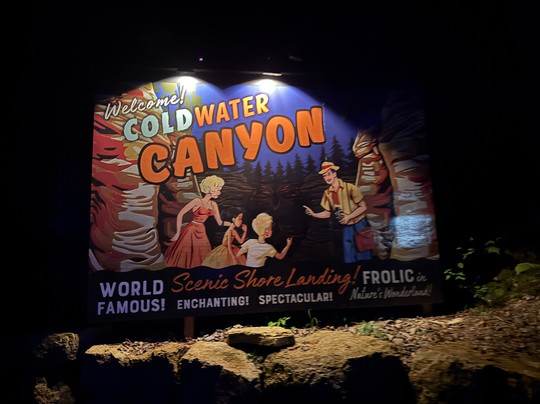 Ghost Boat-威斯康星峡谷必去景点