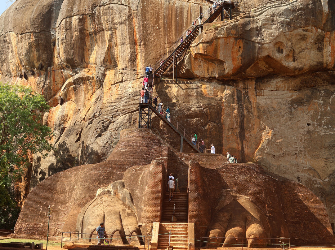 Lion Rock-锡吉里亚必去景点