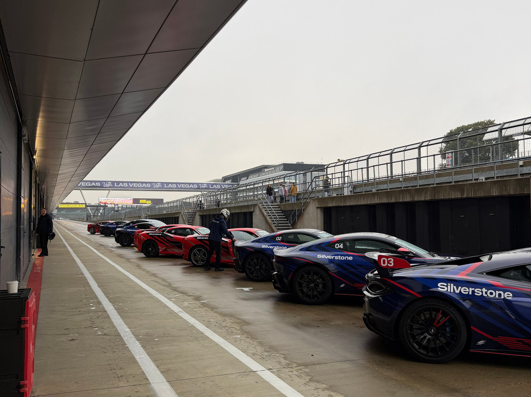Silverstone Driving Experiences-锡尔弗斯通必去景点