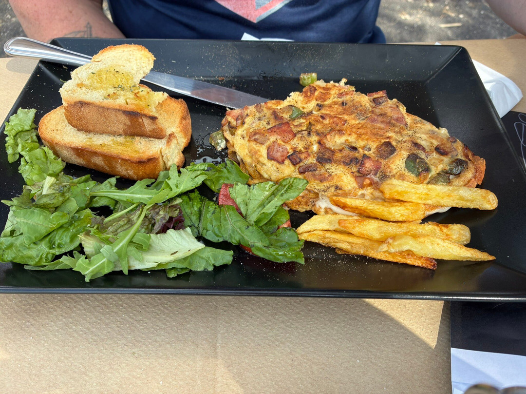 Pesto Pizza & Pasta Restaurant