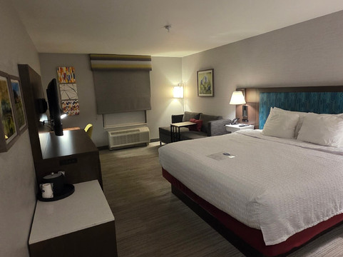 希尔顿欢朋酒店-拉波特主图