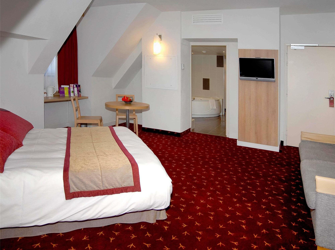 Eaucourt-sur-Somme酒店住宿-Mercure Abbeville Hotel de France
