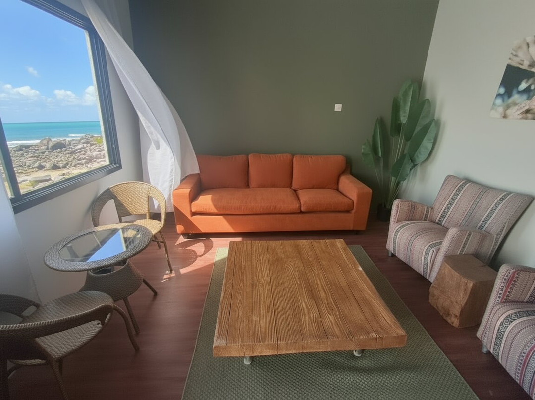 Roushan Resort主图