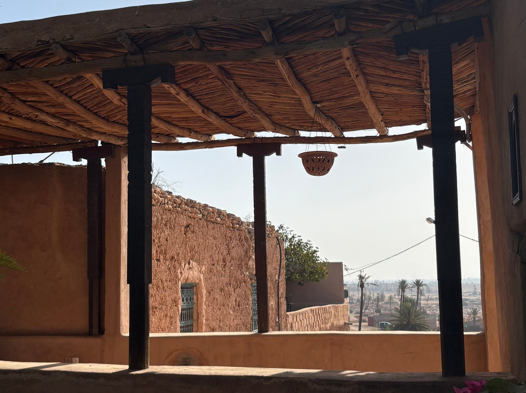 卡拉万瑟拉酒店主图