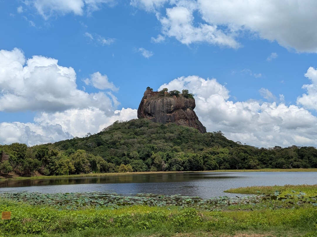 Esela Tours-Wennappuwa必去景点
