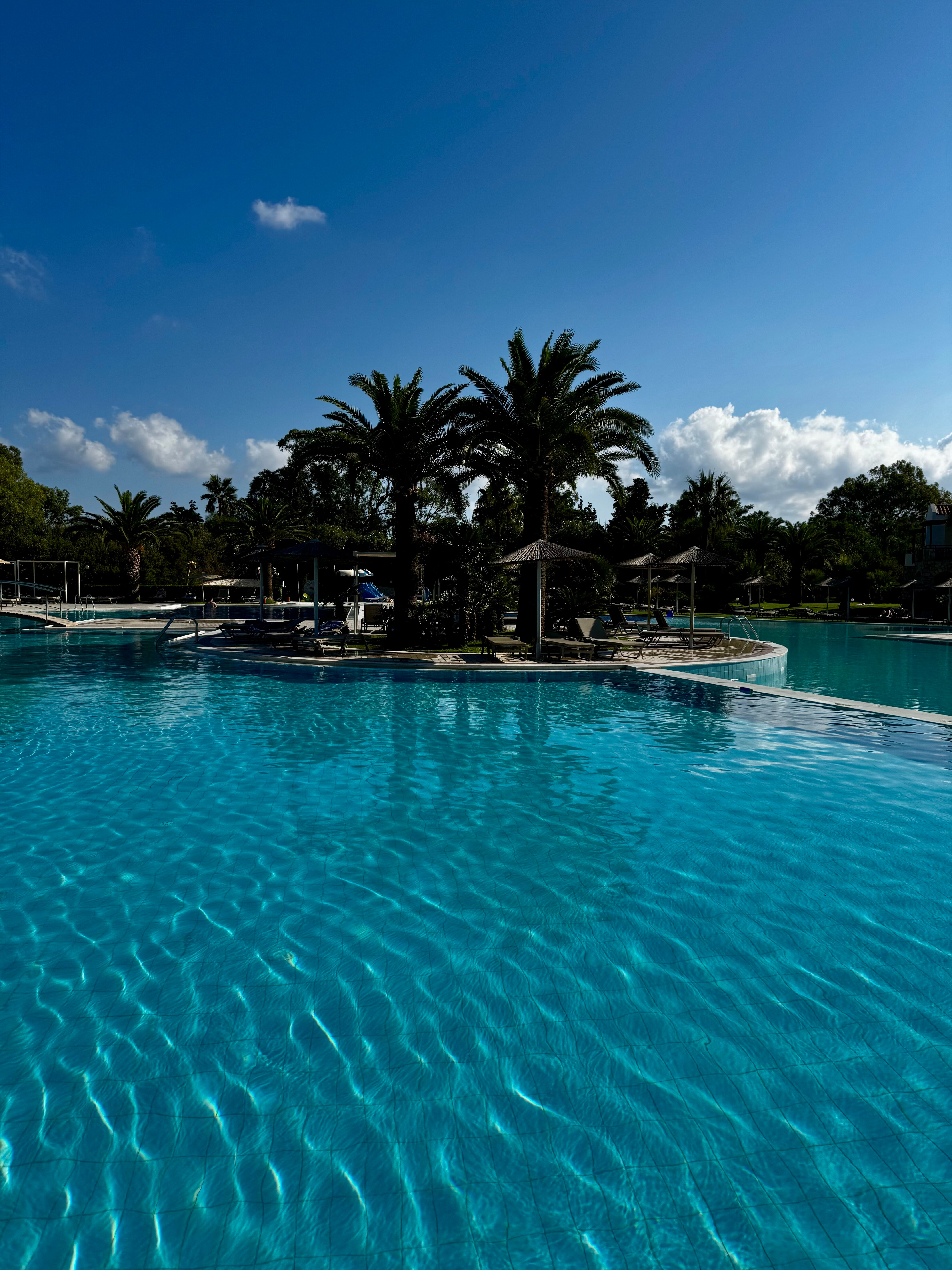 Pilot Beach Resort-泳池