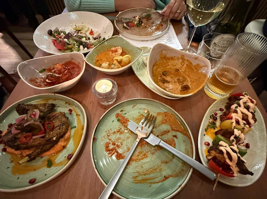 The Woodside, Alkrington