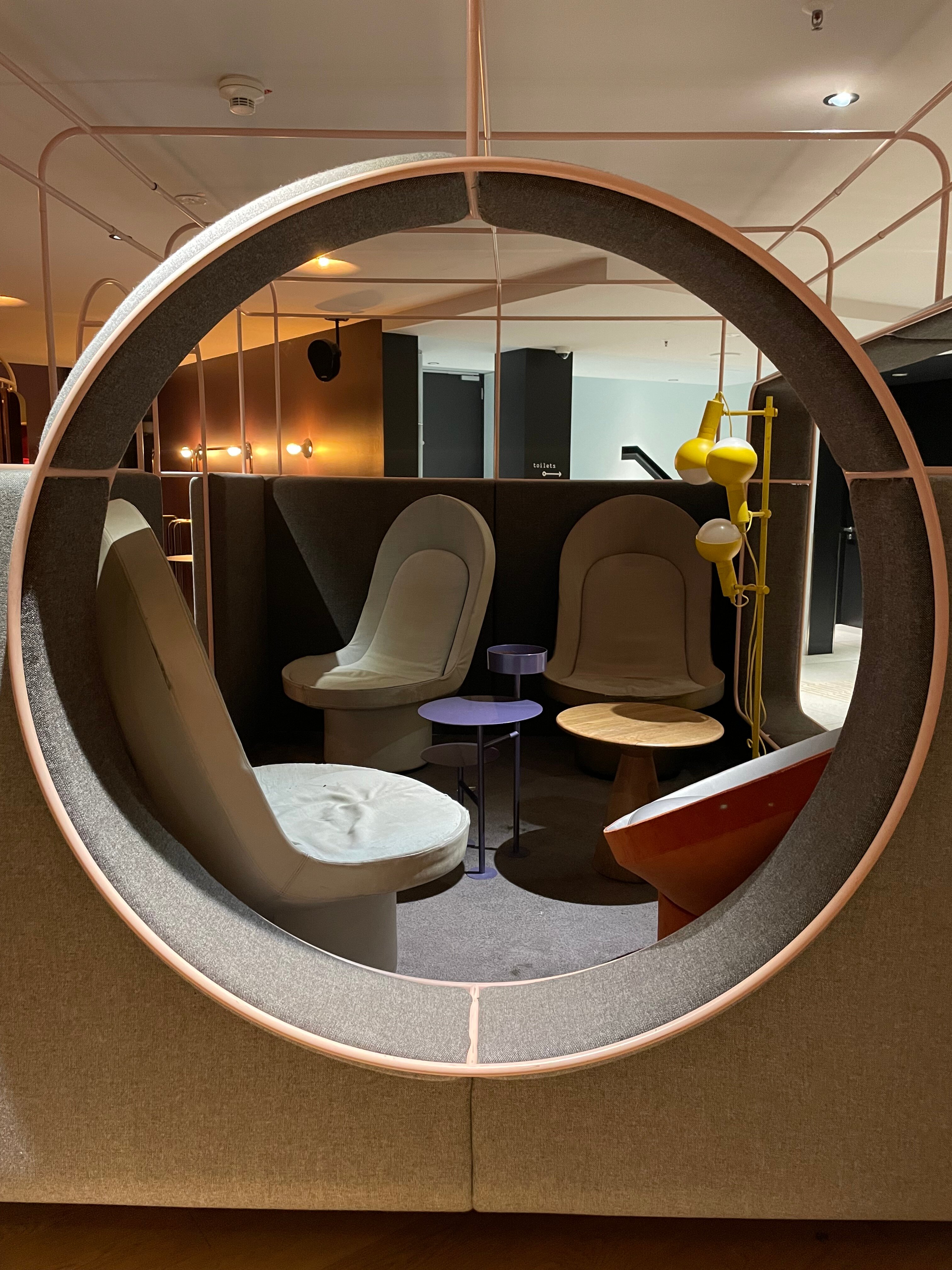 科隆 The Circle 25 小时酒店-浴室