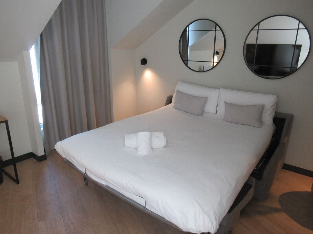 宜必思尚品桑坦德酒店