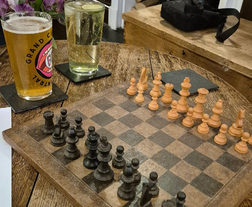 The Bridge House主图