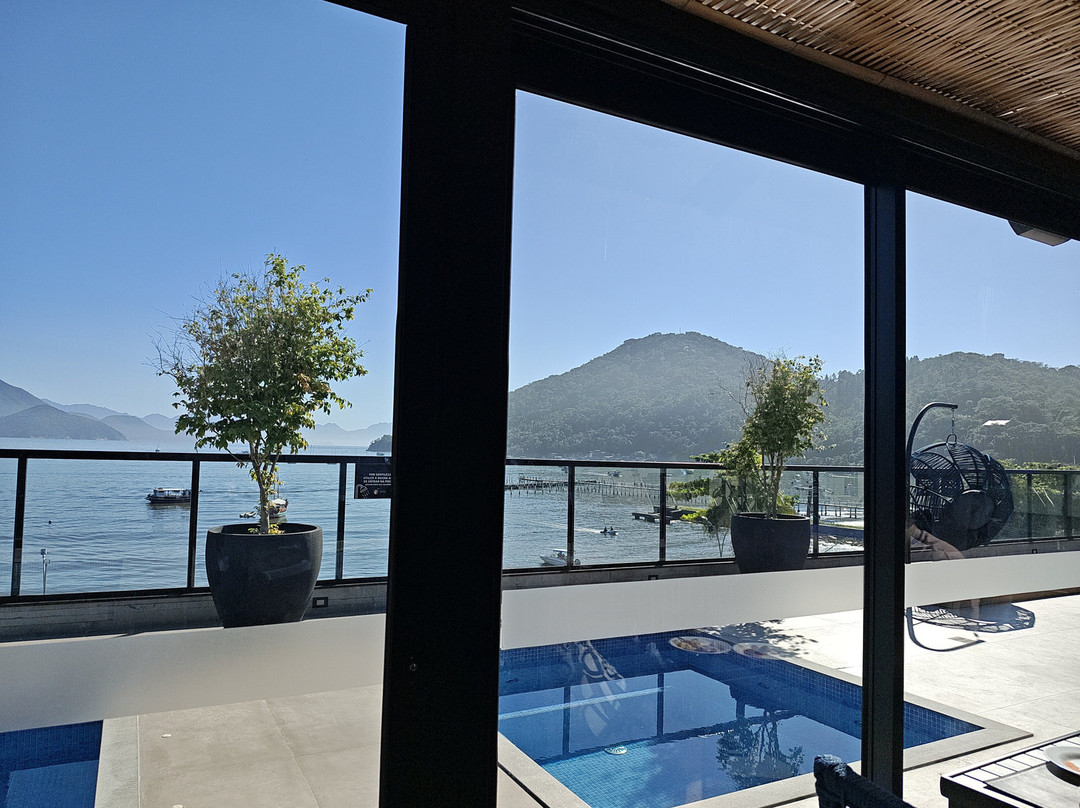 Ubatuba Praia Hotel主图