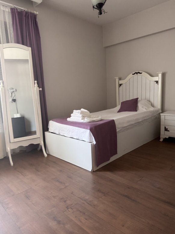 Mor Salkim Konagi-客卧