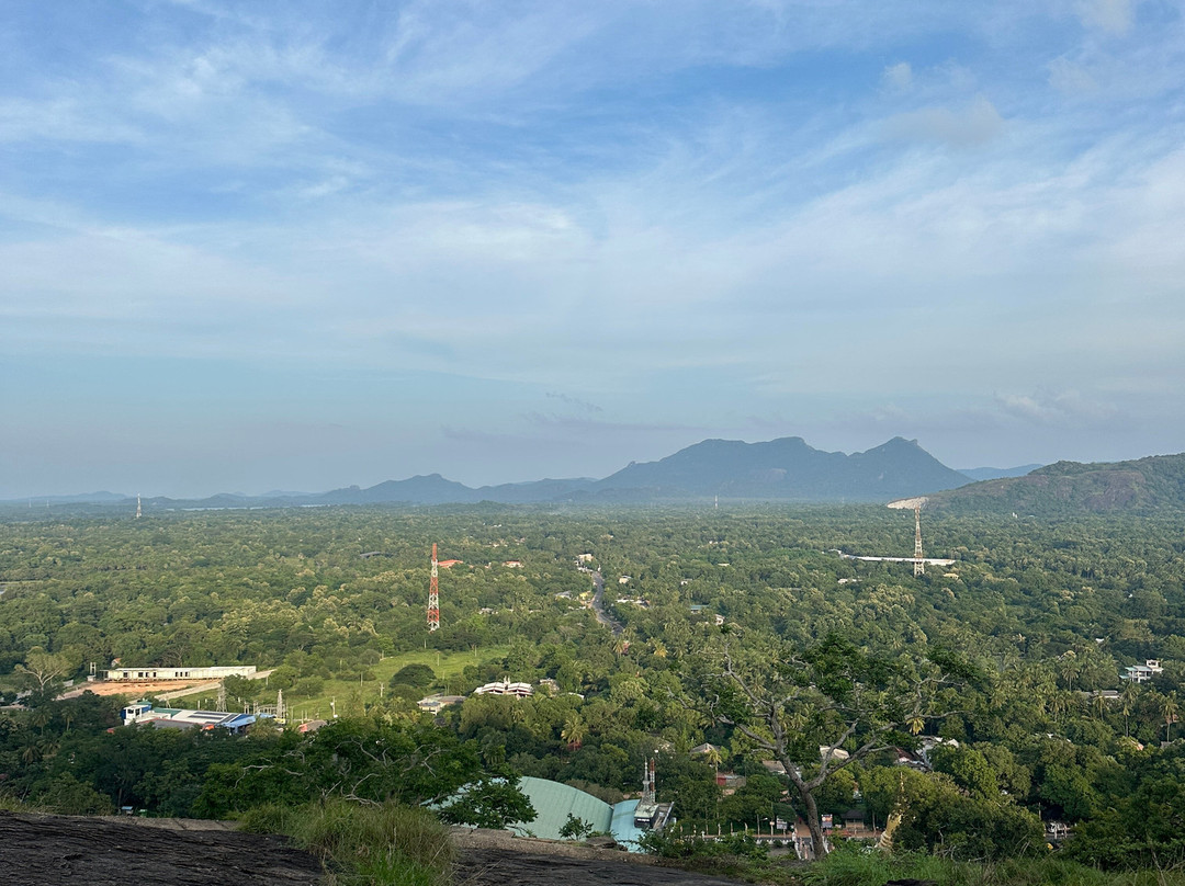 Around Pearl Tours-唐卡拉必去景点