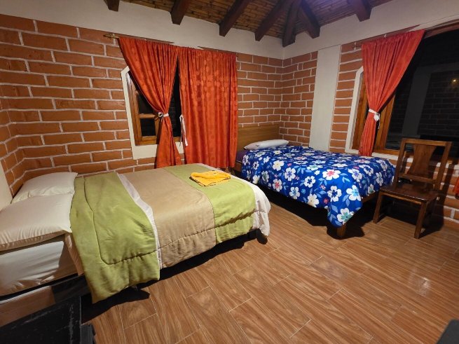 Quilotoa Runa Wasi-官方