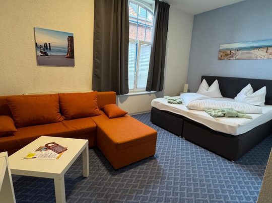 Hotel Christine主图