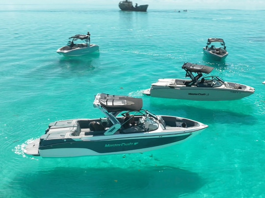 Wake To Wake Watersports-普罗维登西亚莱斯必去景点