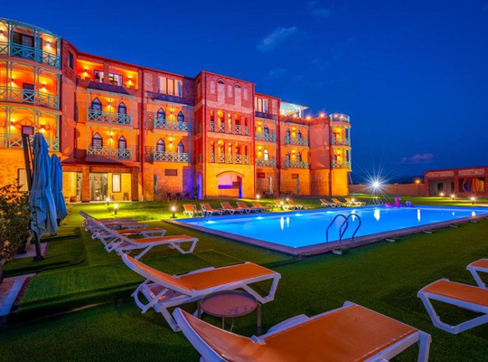 Burki Castle & Cellar Hotel