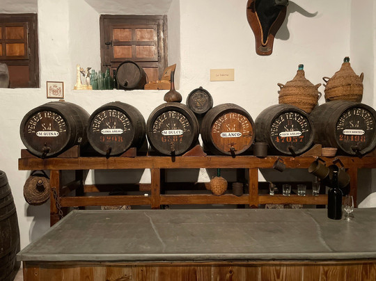 Museo de Artes y Costumbres Populares-马拉加必去景点