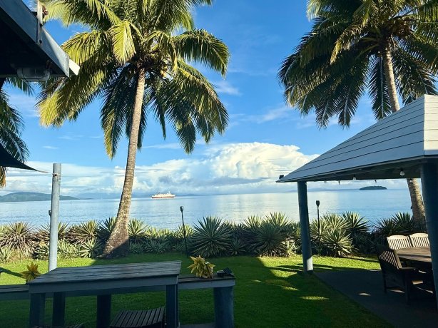 塔韦马尼岛阿罗哈-官方