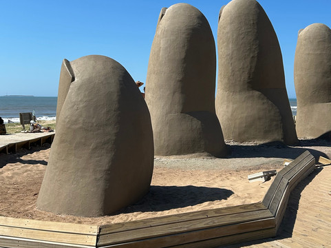 Mano de Punta del Este-埃斯特角城必去景点