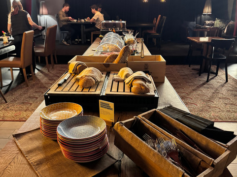 库尔豪斯伦策海德酒店主图