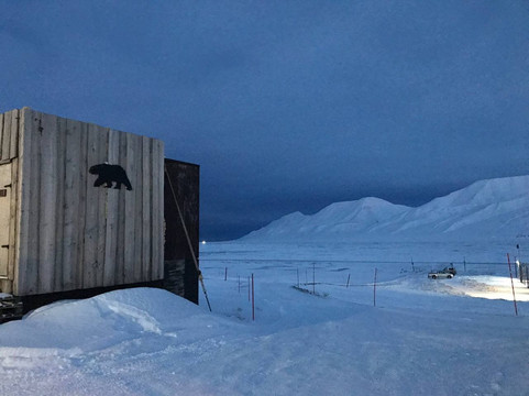 Green Dog Svalbard-朗伊尔城必去景点