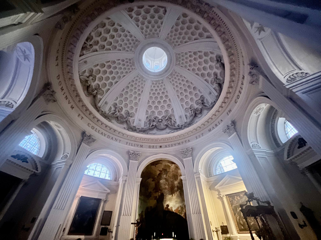 Chiesa di Santa Maria Assunta in Cielo-阿里恰必去景点