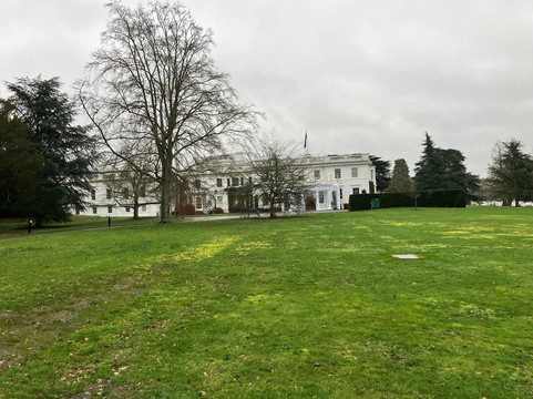 格林兰兹酒店主图