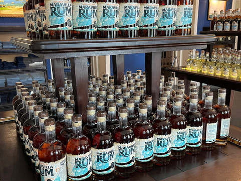 Island Food Tours-拿骚必去景点