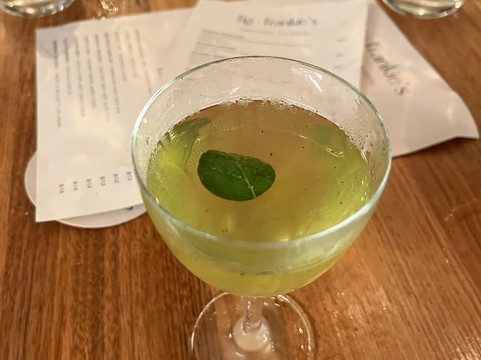 格拉德斯通主图