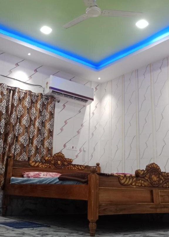 ASHA family restaurant lodging