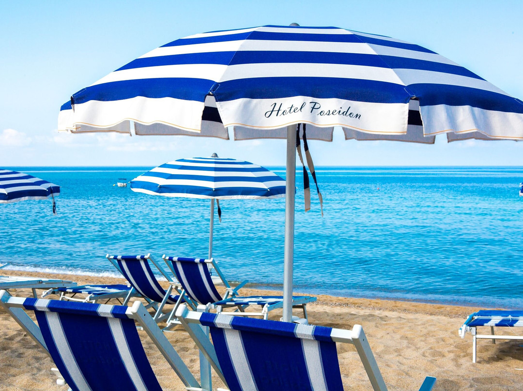 波塞顿酒店主图